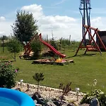 Guest house Privat Slavkov 3*